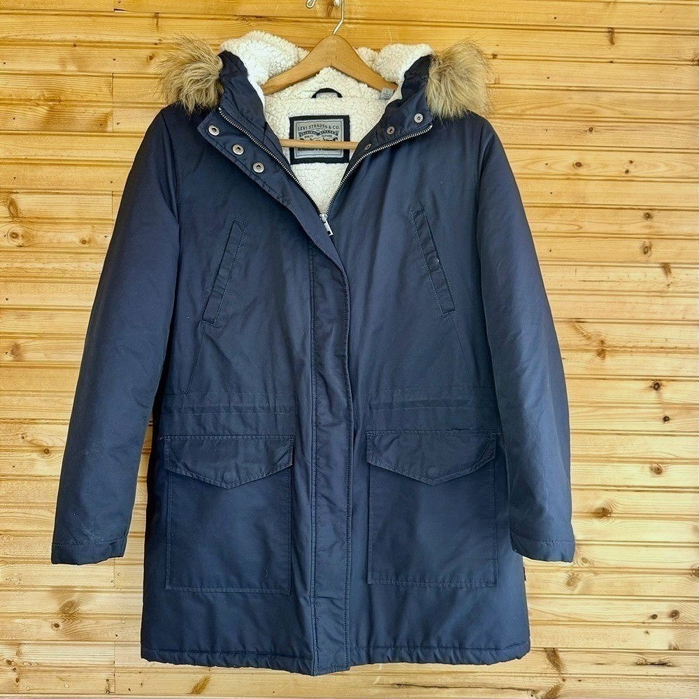 Levi's Jacket Parka Faux Fur Hood Sherpa Navy Large Winter Warm Outdoor Living